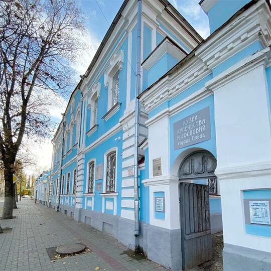 Цифровая экспозиция в сенсорном киоске Элиот для музея купечества и сословий города Елец
